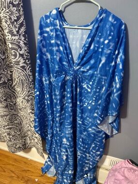 Blue Tie-Dye V-Neck Kaftan